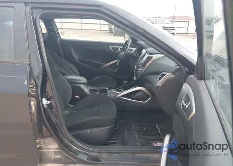 2017 Hyundai Veloster z USA, uszkodzony, nr VIN KMHTC6AD7HU306539